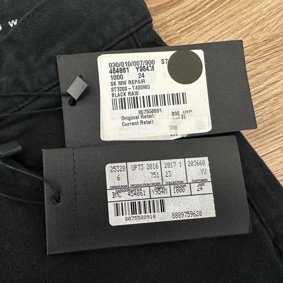 Saint Laurent Medium Waist Black Skinny Leg Jeans NWT - Picture 4 of 9